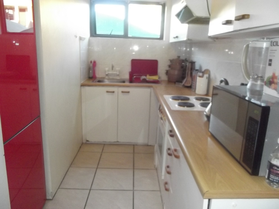 To Let 2 Bedroom Property for Rent in Groenvallei Western Cape
